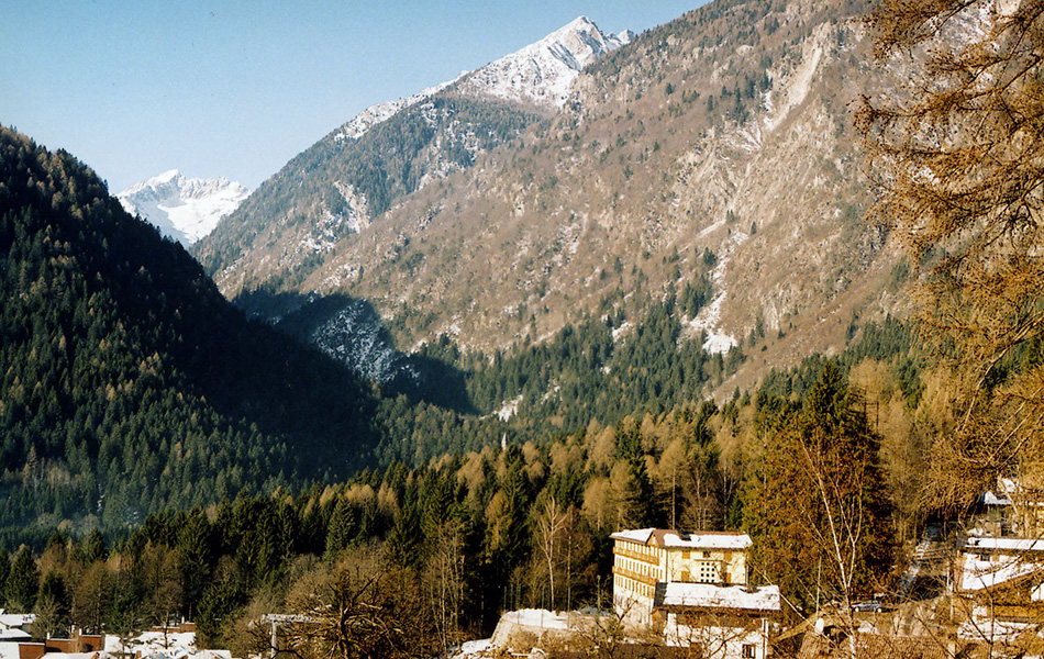 Casa Alpina Don Bosco di Carisolo - Vista sulla valle